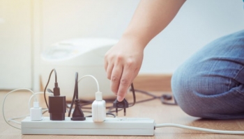 La electricidad siempre ha tomado el camino más corto